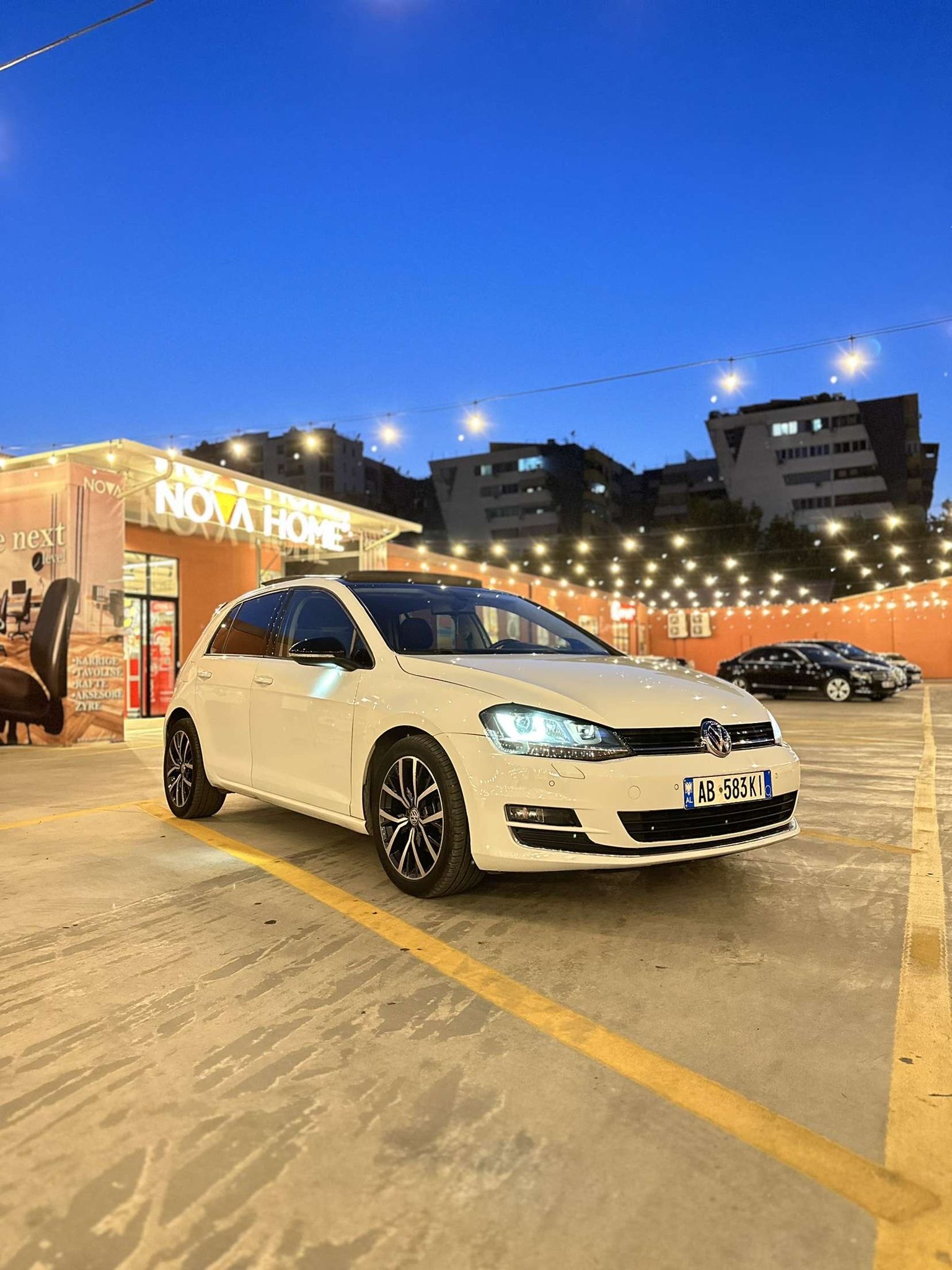 VW GOLF 7 (Full option)